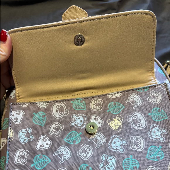 ✨Last Chance✨ 🍂NWOT Animal Crossinging backpack!🐾 - Picture 4 of 5